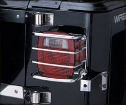 Smittybilt - Smittybilt 8460 Euro Taillight Guard