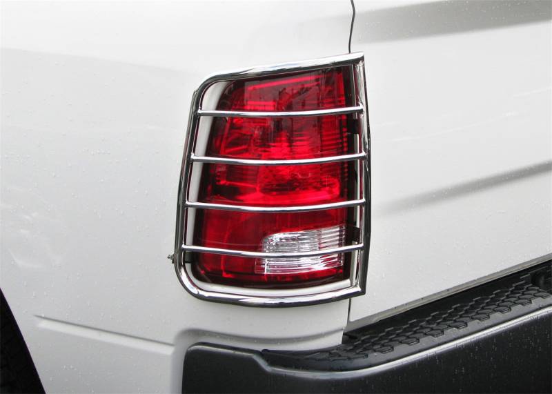 Steelcraft - Steelcraft 32257 Tail Light Guard