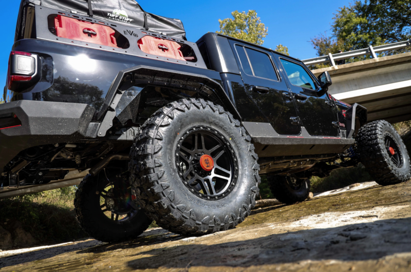 Bodyguard - Bodyguard 51351T Front and Rear Liners and Fender Flares Textured Black Jeep Gladiator 2020-2020