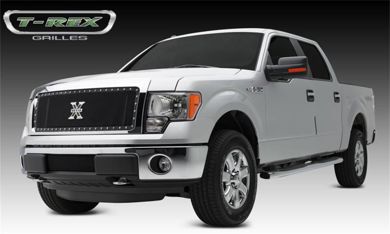 T-Rex Grilles - T-Rex Grilles 6715721 X-Metal Series Studded Mesh Grille