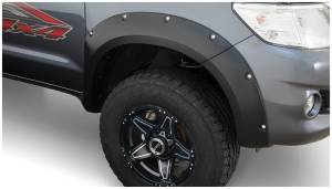 Bushwacker 31081-02 Pocket Style Fender Flares