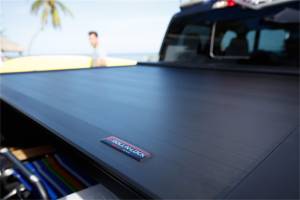 Roll-N-Lock RC447E Roll-N-Lock E-Series Tonneau Cover