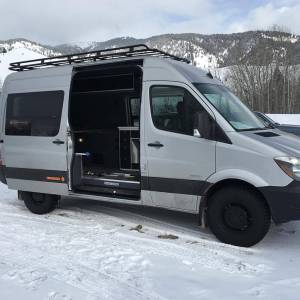 Aluminess - Aluminess 210422 Low Roof Rack for Mercedes Sprinter Van 2003-2017 - Image 4