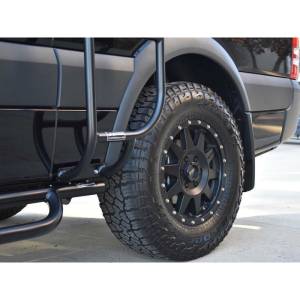 Aluminess - Aluminess 210304.1 170" Wheel Base Nerf Bars with Tread Plate Step for Mercedes Sprinter 2007-2020 - Image 4