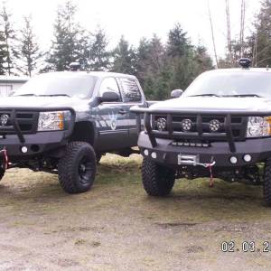 Road Armor - Road Armor 37202B Stealth Winch Front Bumper with Titan II Guard and Round Light Holes for Chevy Silverado 2500 HD/3500 HD/3500 2008-2010 - Image 2