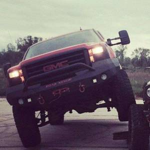 Road Armor - Road Armor 37404B Stealth Winch Front Bumper with Pre-Runner Guard and Round Light Holes for GMC Sierra 2500 HD/3500 HD/3500 2008-2010 - Image 2