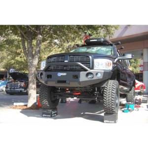 TrailReady 11500P Winch Front Bumper with Pre-Runner Guard for Dodge Ram 2500/3500 2003-2005